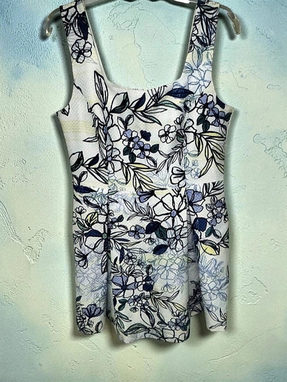 Danny & Nicole Floral Mini Dress Size 14P Like New